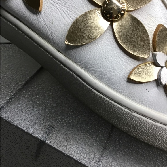 Michael Kors leather sneakers - Picture 6 of 11